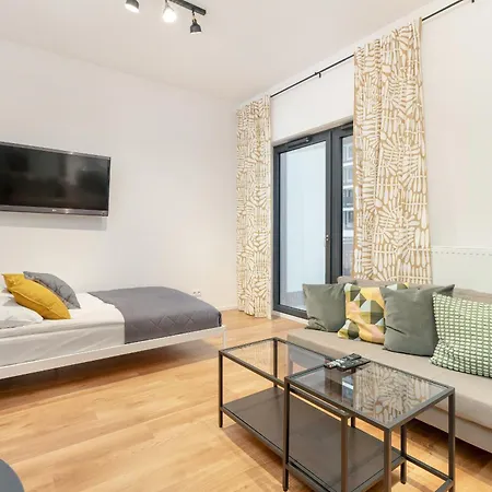 Cozy Studio With Balcony And Free Garage By Noclegi Renters Poznan Exterior photo